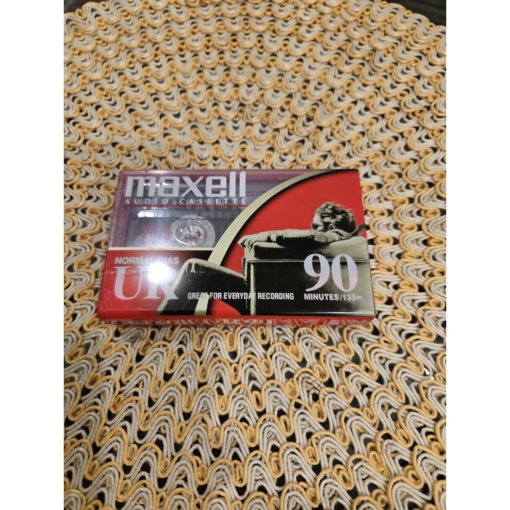 Maxell UR 90 Blank Audio Cassette Tape  One (Sealed )  New